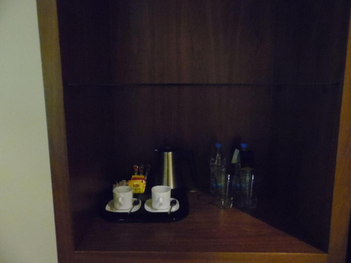 Milan Deluxe Suites Khobar Bagian luar foto